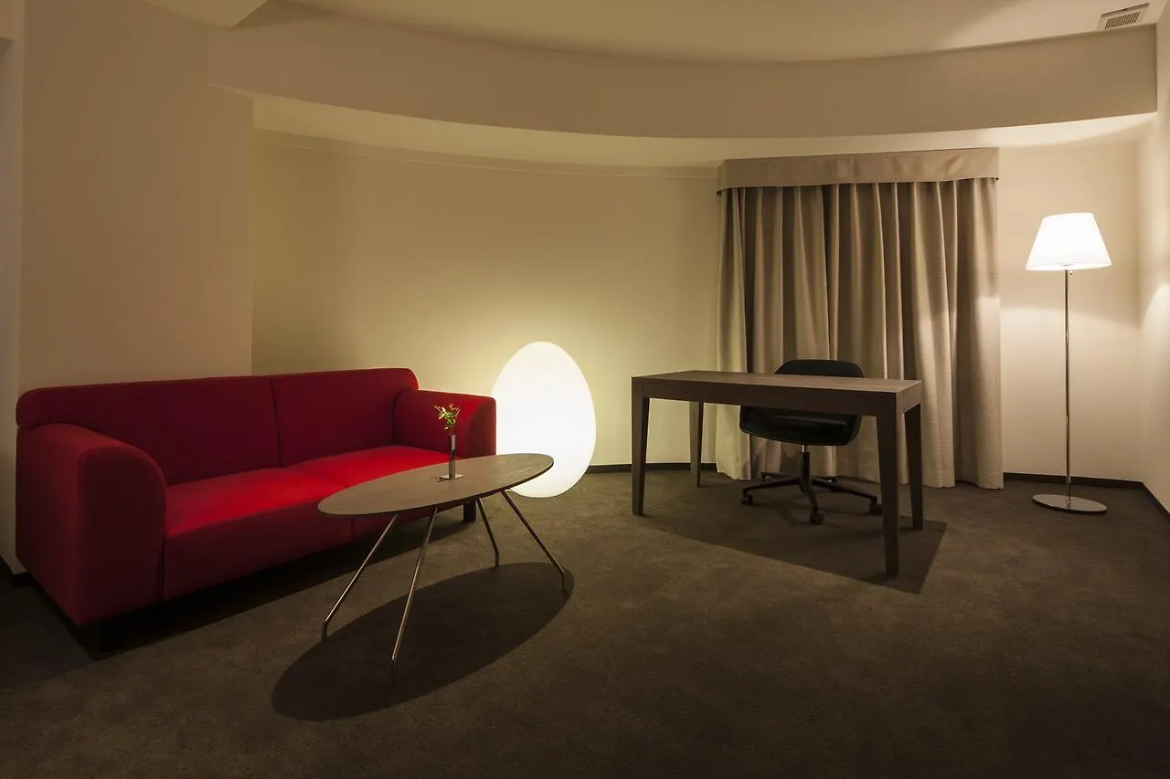 Ginza Grand Hotel Tōkyō 3*,  Japon